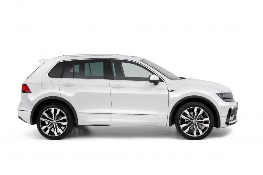  Volkswagen Tiguan R-Line 2016 года  (AU) (фото 24 из 30)